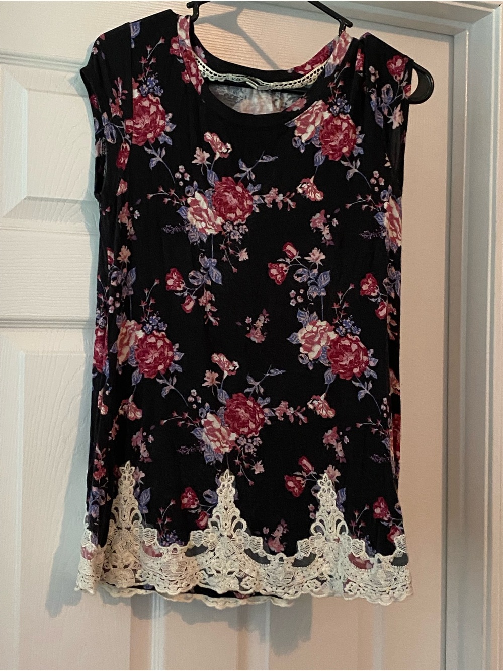 Jolt Black Floral Tunic with Cream Lace Trim
